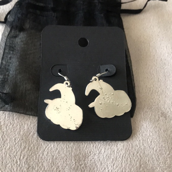 Jack-O-Lantern Pumpkin Earrings - Picture 4 of 4